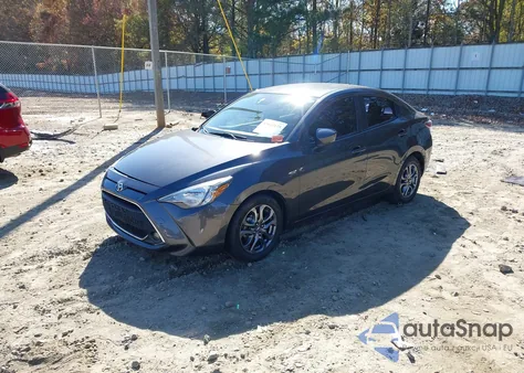 2019 Toyota Yaris Le z USA, uszkodzony, nr VIN 3MYDLBYV9KY520146